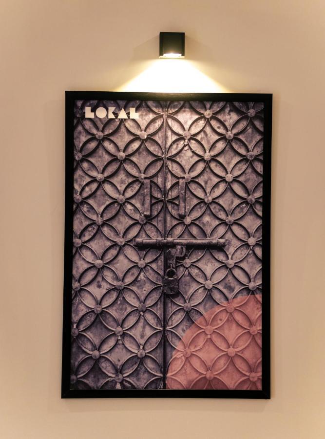 Lokal Rooms X Gulberg Lahore Esterno foto