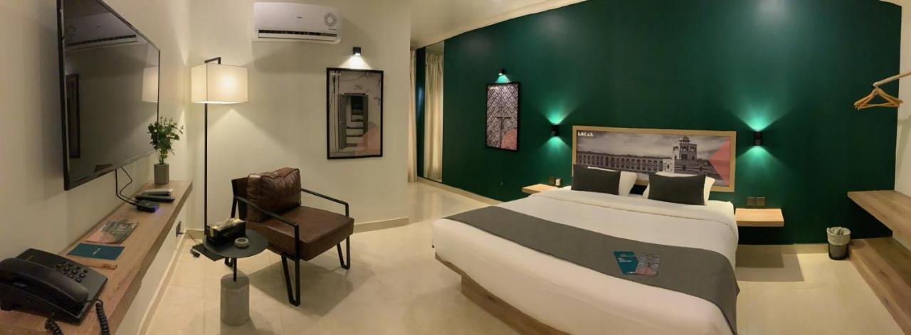 Lokal Rooms X Gulberg Lahore Esterno foto