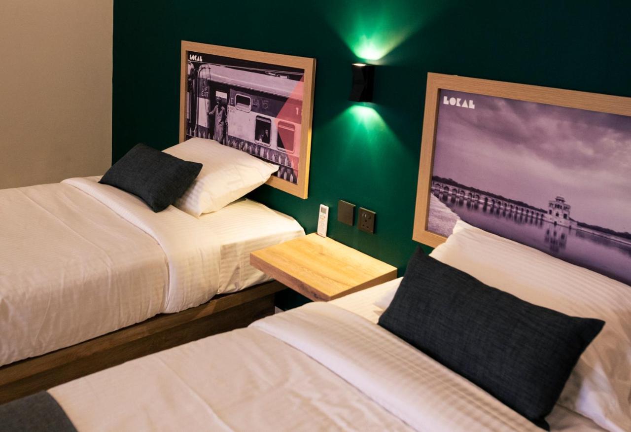 Lokal Rooms X Gulberg Lahore Esterno foto