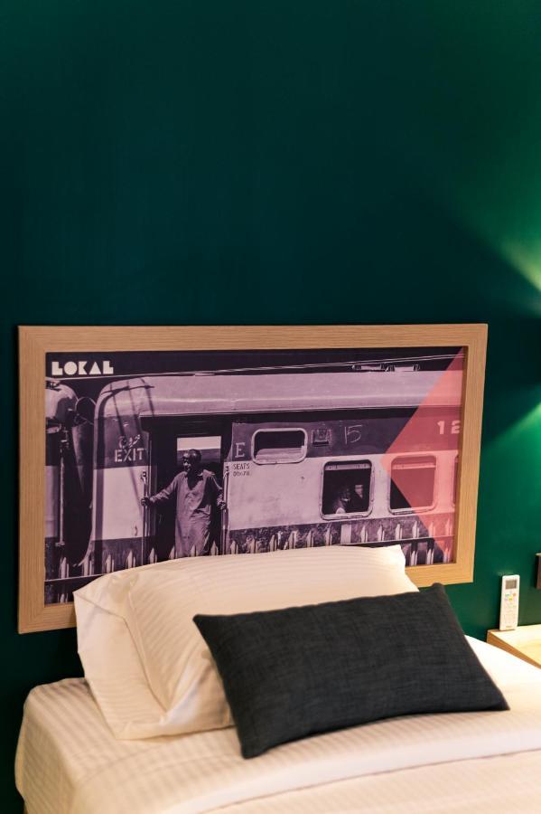 Lokal Rooms X Gulberg Lahore Esterno foto